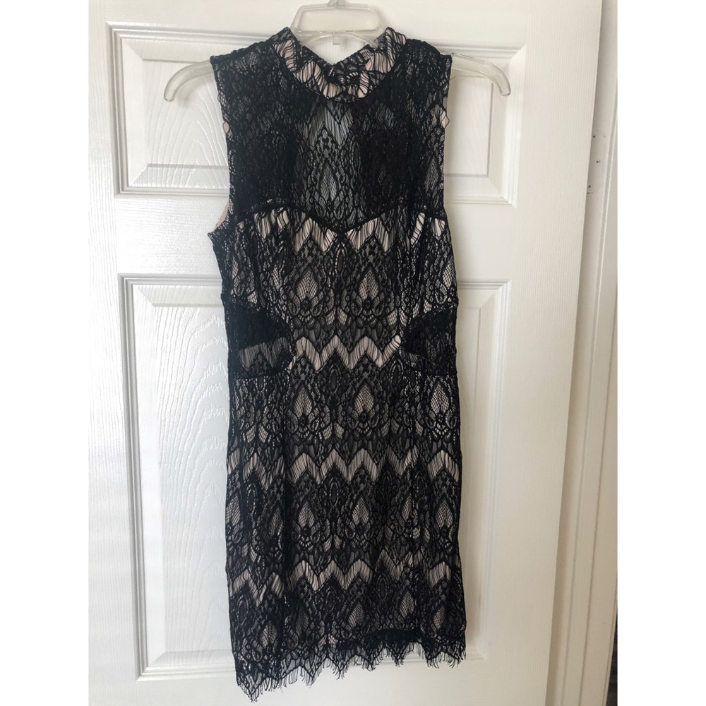 Black and beige lace mini dress